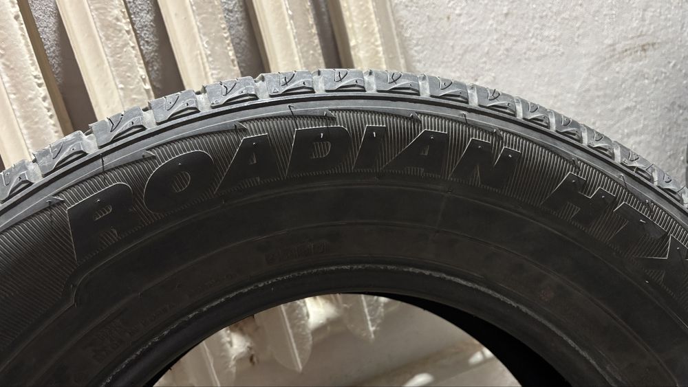 Продам шины от фирмы Roadstone
