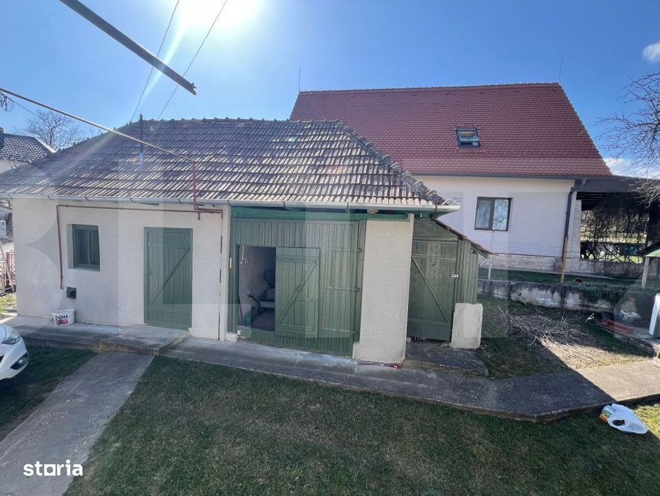 Casa renovabila de vanzare cu teren de 1300mp