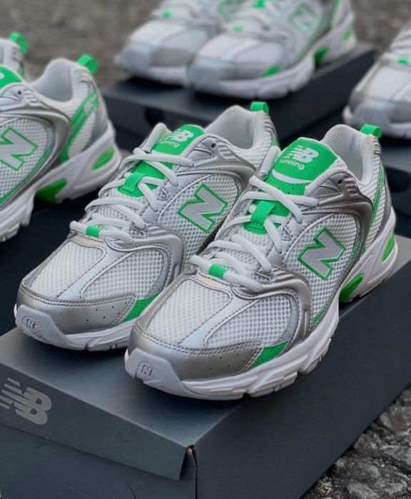 Продам new balance 530