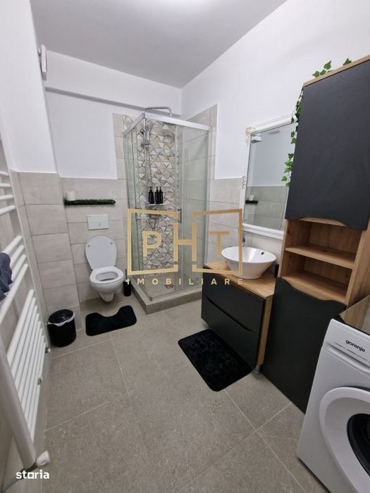Apartament de vanzare cu 1 camera, 37 mp, zona Terra!