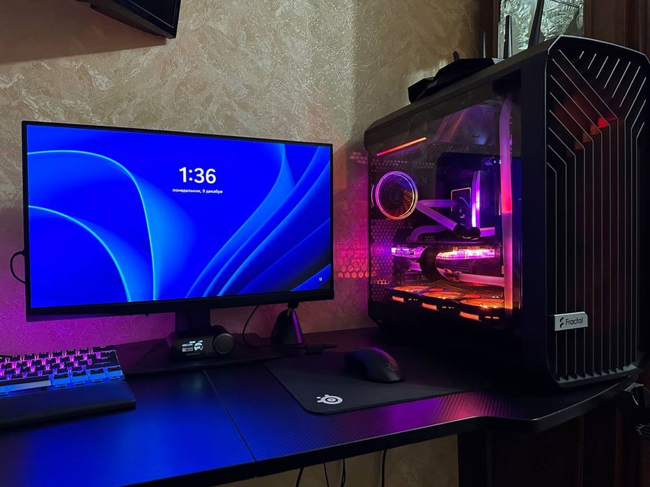 Комьюьер на кастом СЖО со скальпированным CPU i9/DDR5 32GB 7000/3080Ti