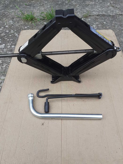 Cric,cheie de roti AUDI Q5,an 2017 - 2024