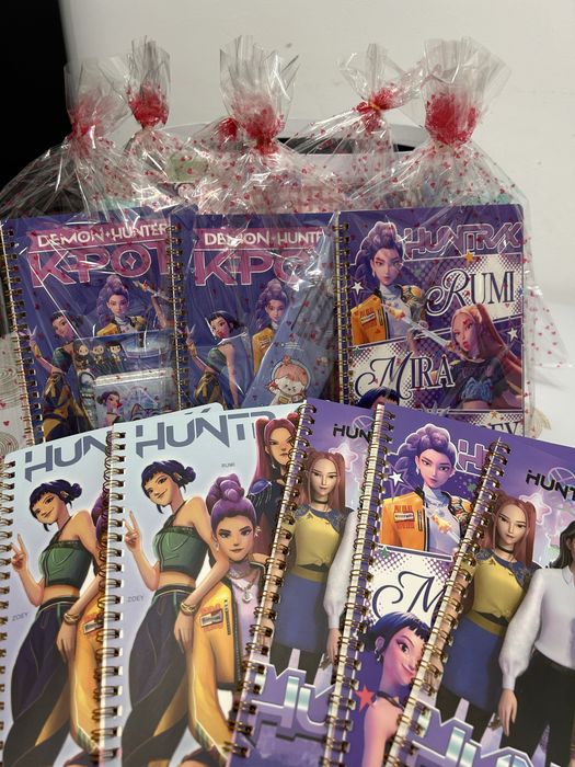 Концелярия для детей в наличии