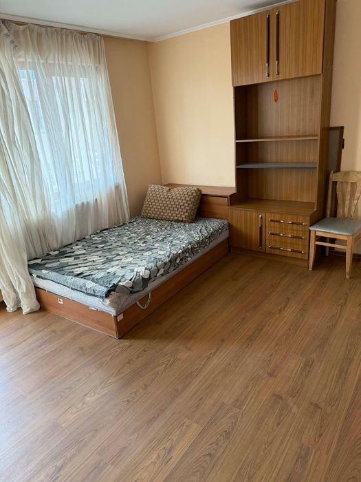 Дава се под наем Двустаен апартамент в Айтос - 70 кв.м за 350 € - Снимка #3