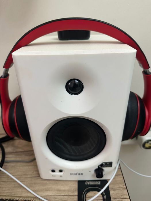 Колонки Edifier MR4