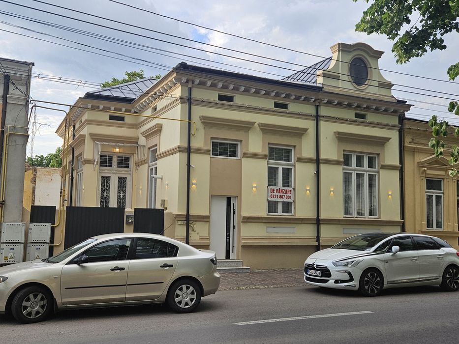 De vânzare imobil zona centrala