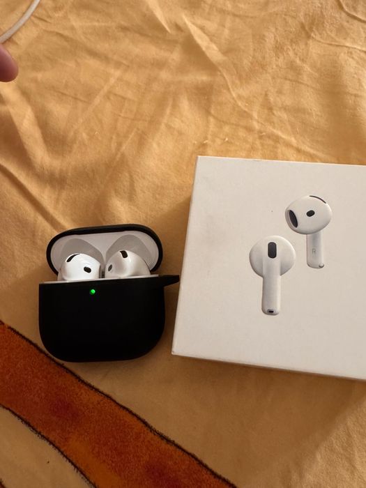 Airpods 4 ANC Noise Cancel noi cu husa
