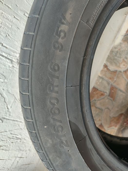 Шины две штуки бу