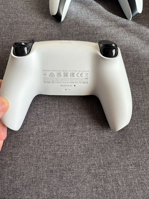 PS5 Dualsense Контролери