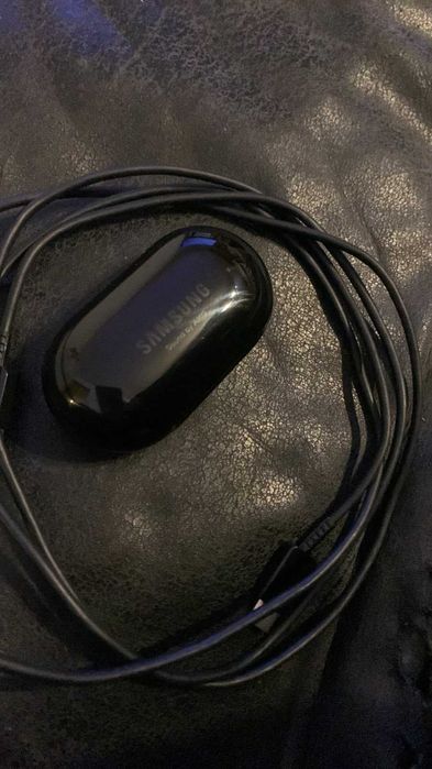 Samsung R175 bluetooth слушалки