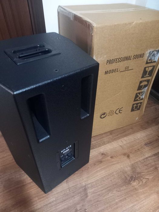 Колонки большие 15 дюймов Jbz новые в упаковке.