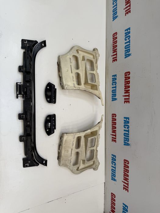Suport prindere bara spoiler stanga dreapta spate BMW Seria 3 E90 E91