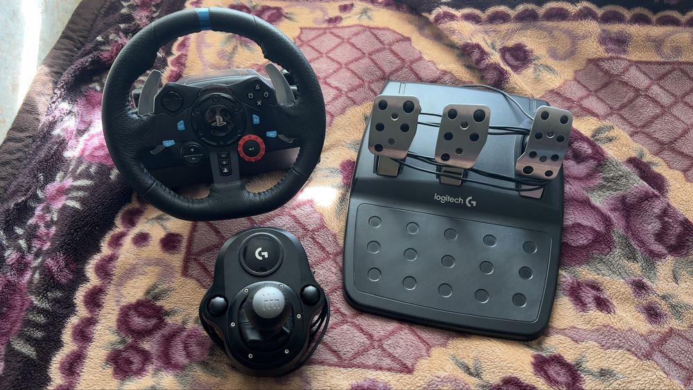 Игровой руль Logitech G29