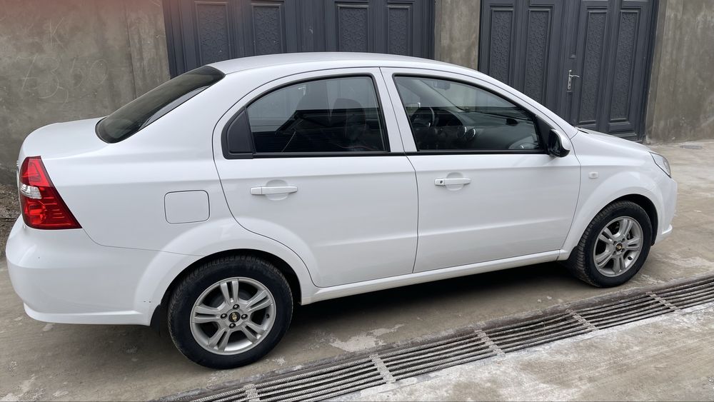 Продаю свою машину, управляла супруга, состояние отличное