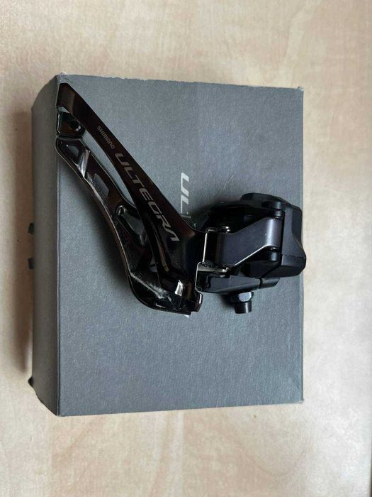 Преден дерайльор Shimano Ultegra Di2 FD-R8150 - 2x12