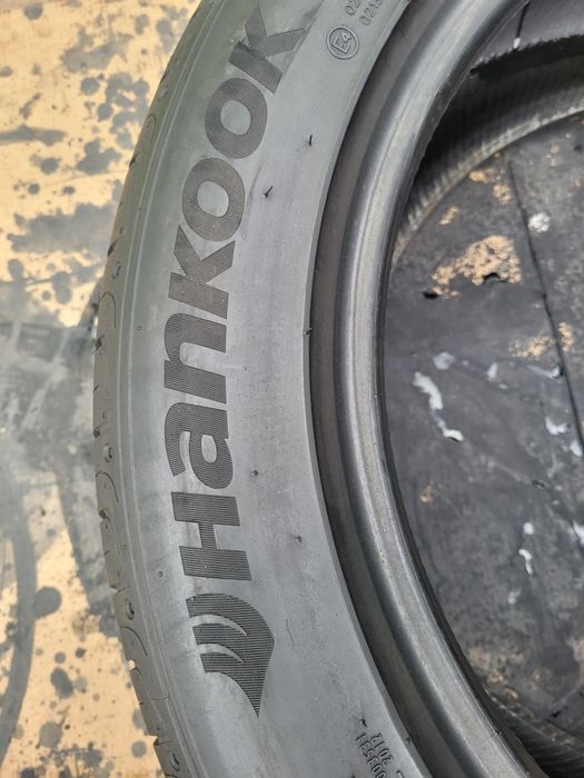 Cauciucuri de vară Hankook 235 55 19