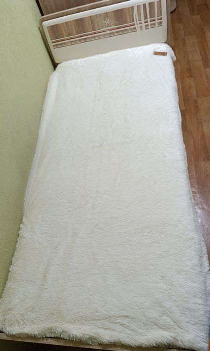 Продается подростковый спальный гарнитур