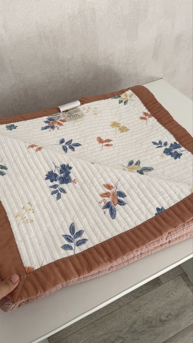 Двустороннее покрывало