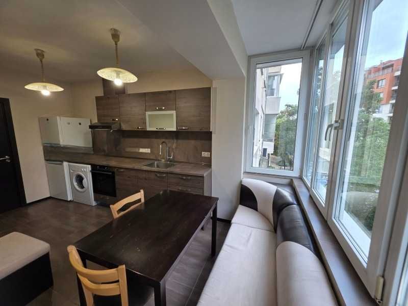 Дава се под наем Двустаен апартамент в София, Изток - 58 кв.м за 618.12 € - Снимка #3