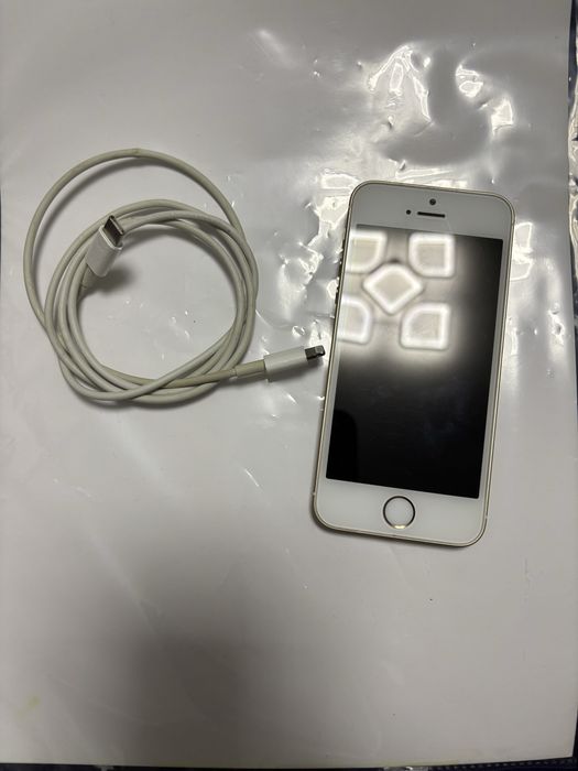 Iphone se gen 1,32gb impecabil
