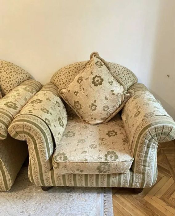 Продам диван, и кресло