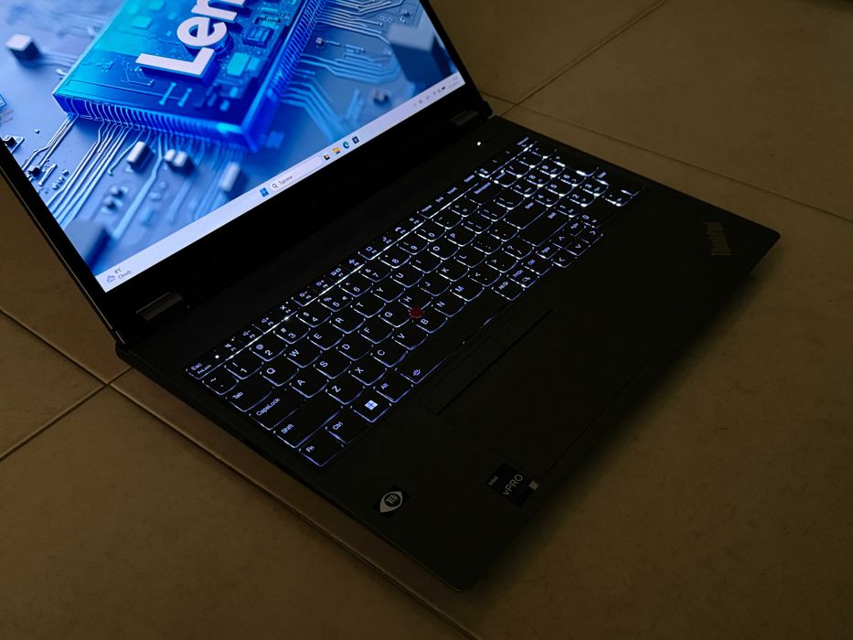 16' 4K+ OLED Touch Core i7-12850HX Lenovo ThinkPad P16 G1 32GB DDR5/1TB NVMe/RTX A1000/Бат 6ч.