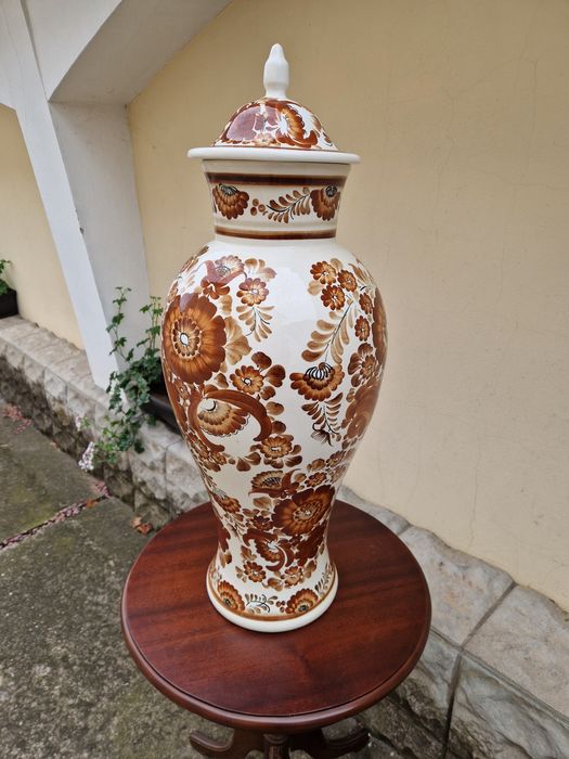 Рядка антикварна огромна полска порцеланова ваза