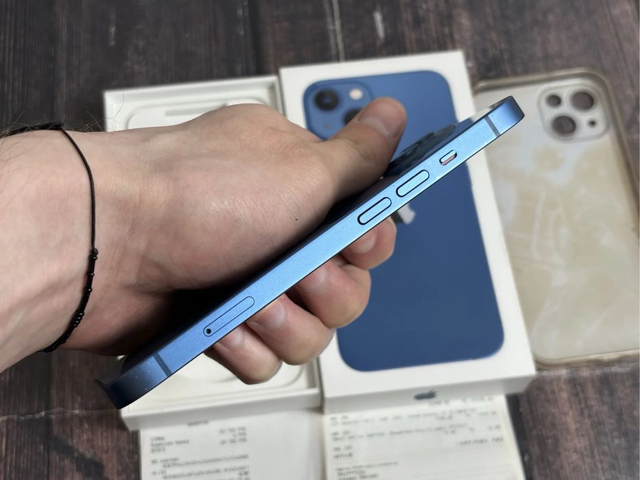 iphone 13 в идеальном состояний