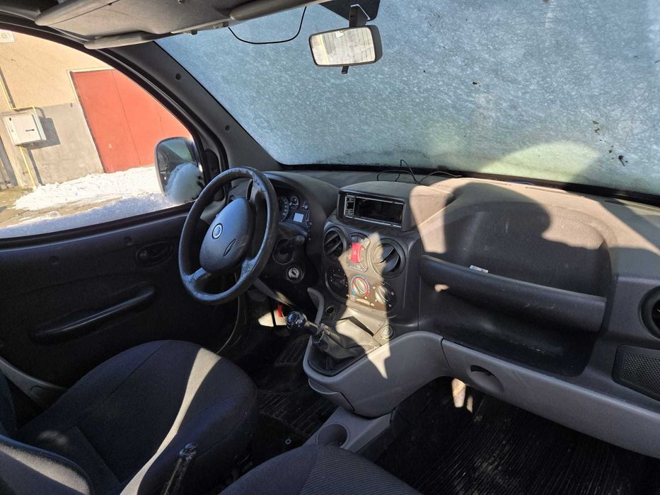 Fiat Doblo Autoutilotara N1