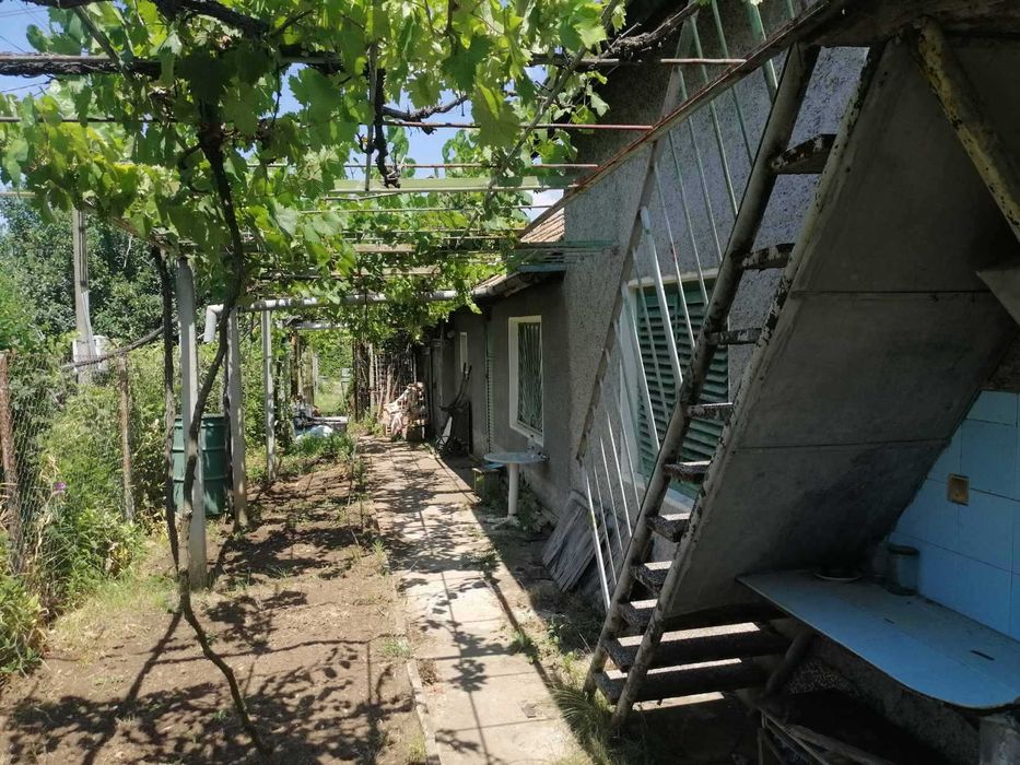 Продава се Къща в Търговище, Вилна зона - 90 кв.м за 278 €/кв.м - Снимка #5