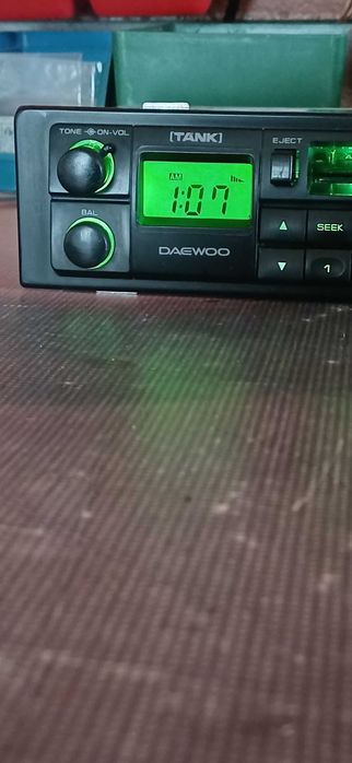 casetofon auto pretabil masini vintage . reconditionat . sunet clar