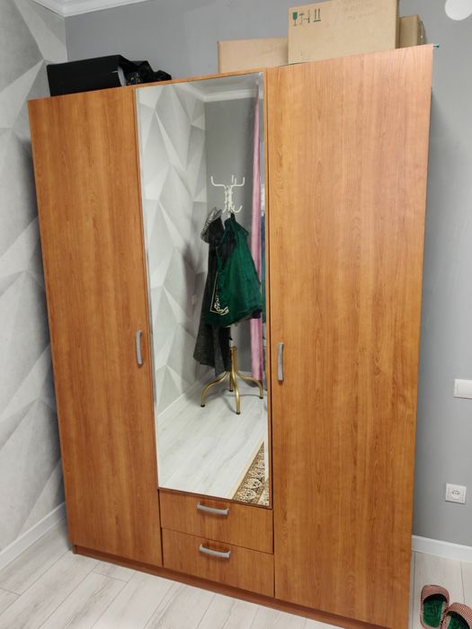 Продам шкаф.!,'"