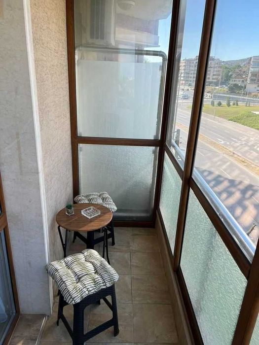 Апартамент под наем