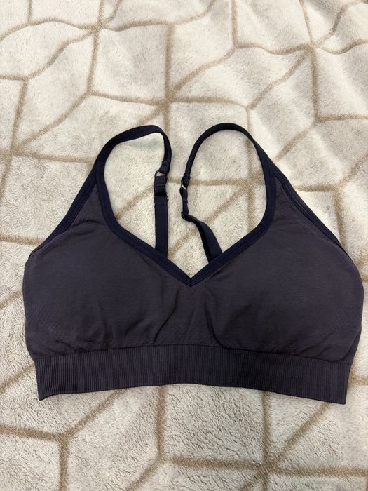 GymShark бюстие топ S размер НОВО