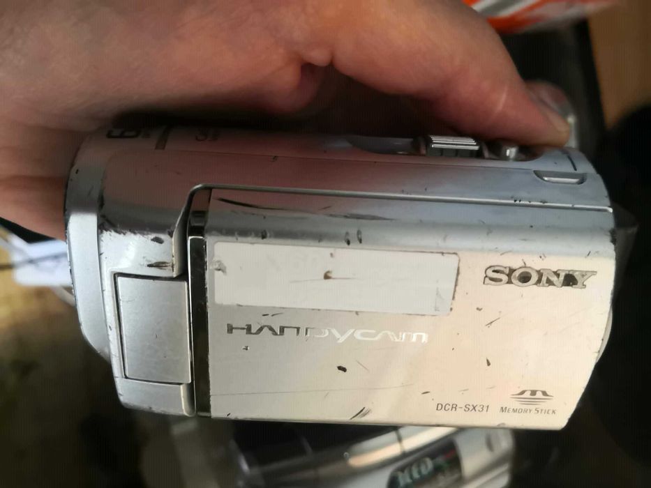 Видеокамера Sony DCR SX31