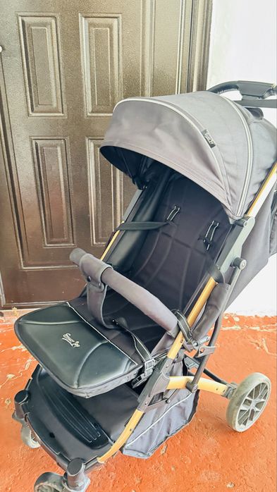 Продам детскую коляску