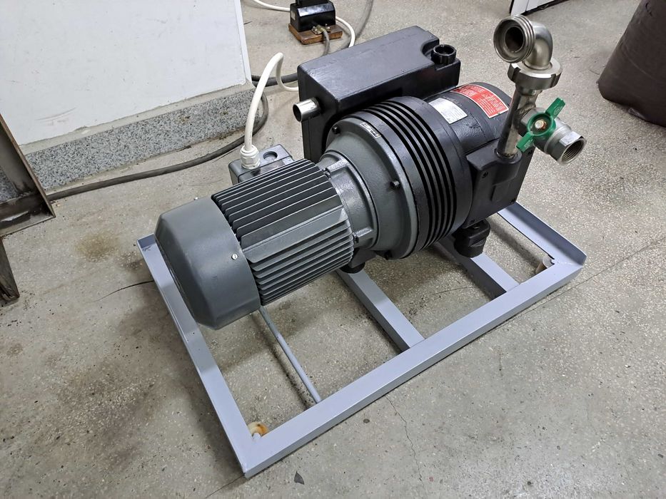 Вакуум помпа Rietschle CLFE 26 V / 25m3/h / 2,2kW