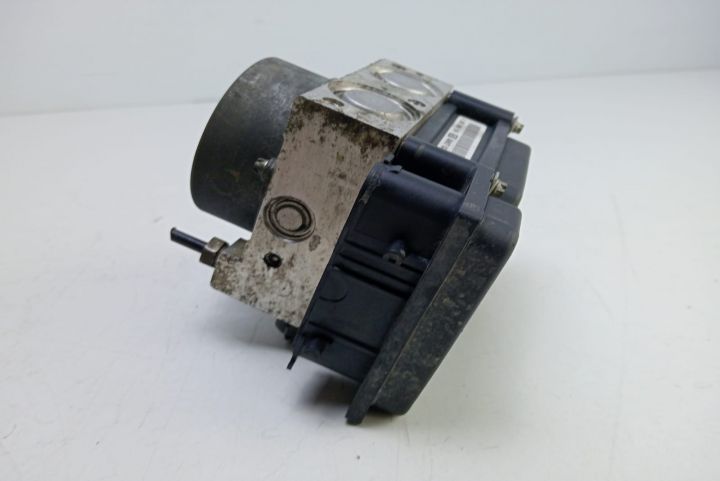 Pompa abs   8200527390 Renault Scenic a 2-a generatie seria