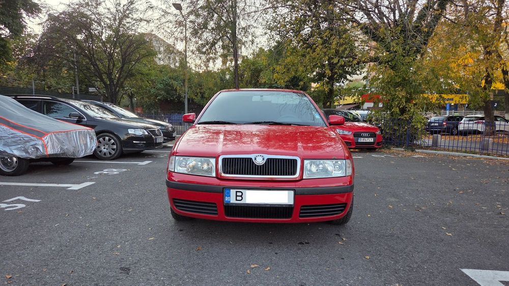 Skoda Octavia Skoda Octavia Tour Ambiente 1.6 MPI, 2008; primul proprietar