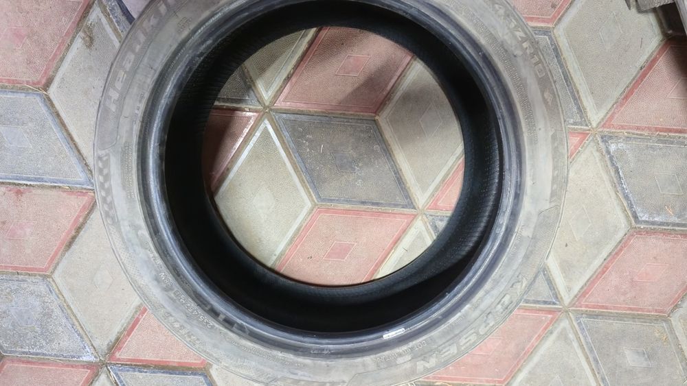 Шины 235 45 R 18