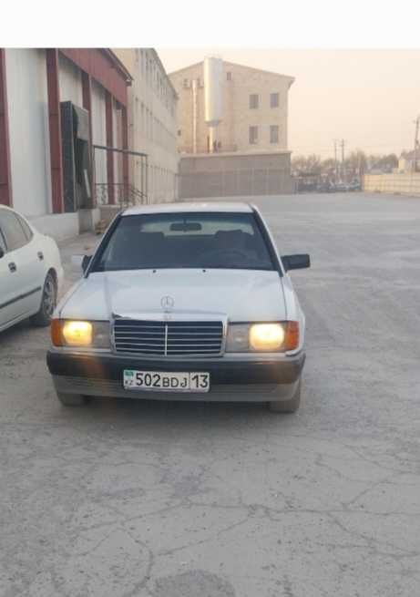 Mercedes-Benz 190