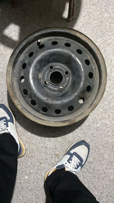 Продается диски в хорошем состоянии