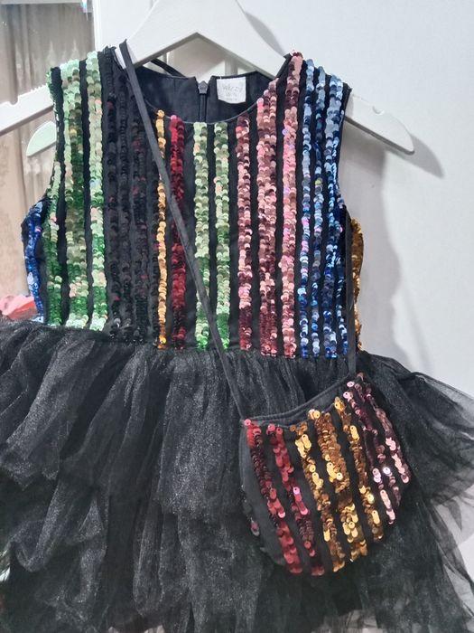 Продам детское платье