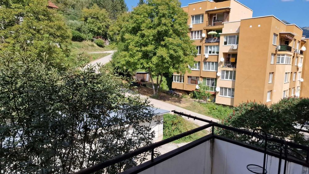 Продава се Четиристаен апартамент в Тетевен - 93 кв.м за 861 €/кв.м - Снимка #15