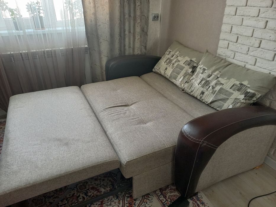 Продается диван-софа
