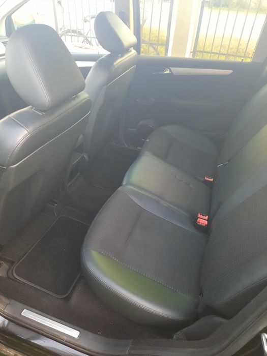 Mercedes B class 180