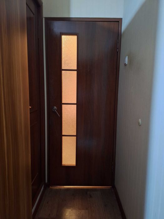 Продам межкомнатные двери