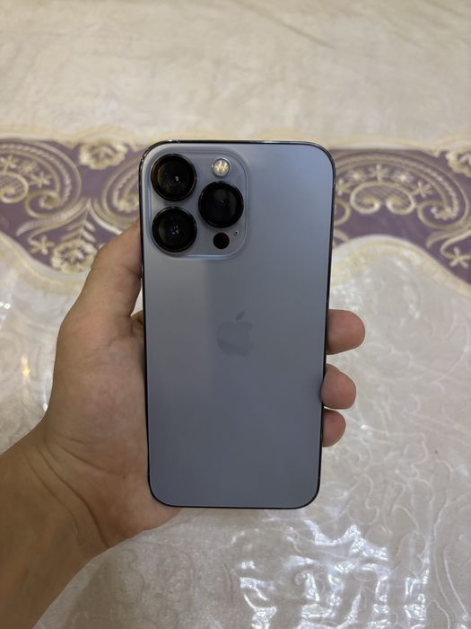 iPhone 13 pro (blue) ideal