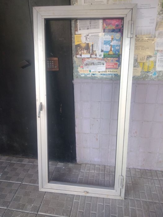 Алюминиевые окна б/у