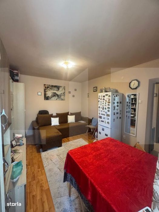 Apartament cu 2 camere, decomandat, 34 mp, etaj 3, zona Olinescu-Doroh — fotografia 1